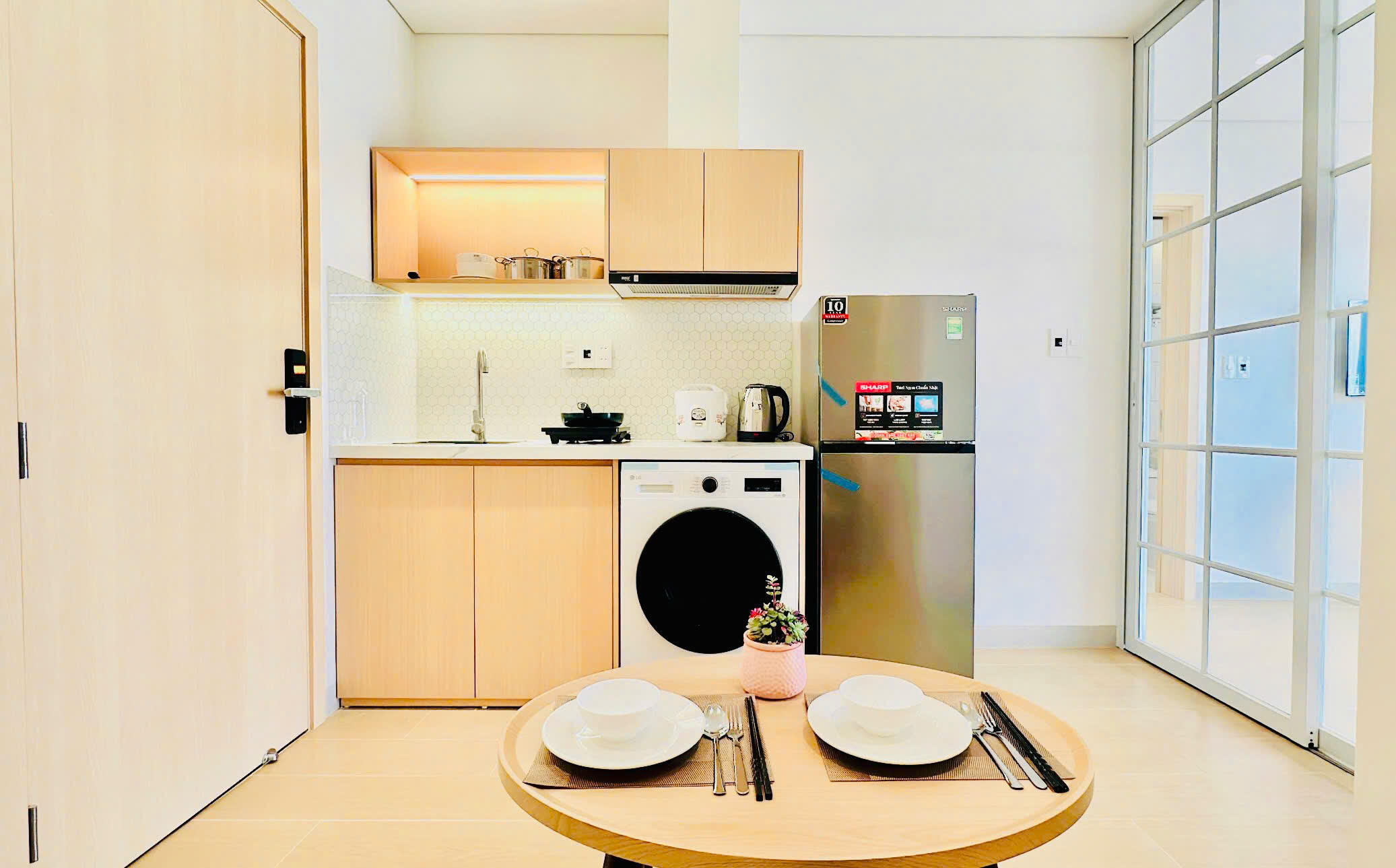 Modern 1-Bedroom Apartment - A Fresh Living Space in Ngu Hanh Son, Da Nang