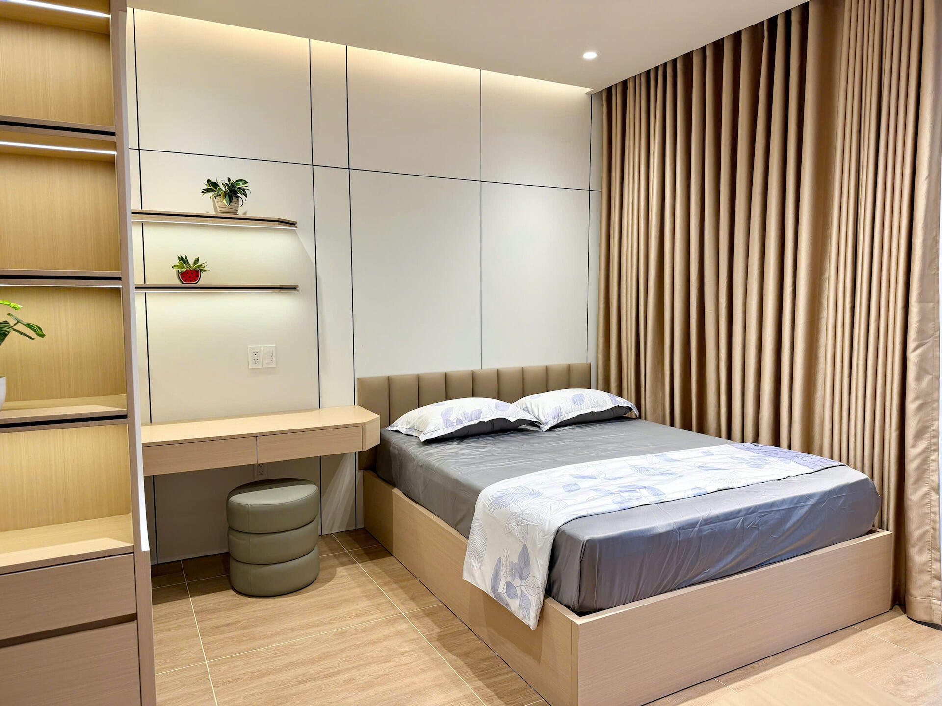 Studio Apartment with City View for Rent at The Ponte Residence