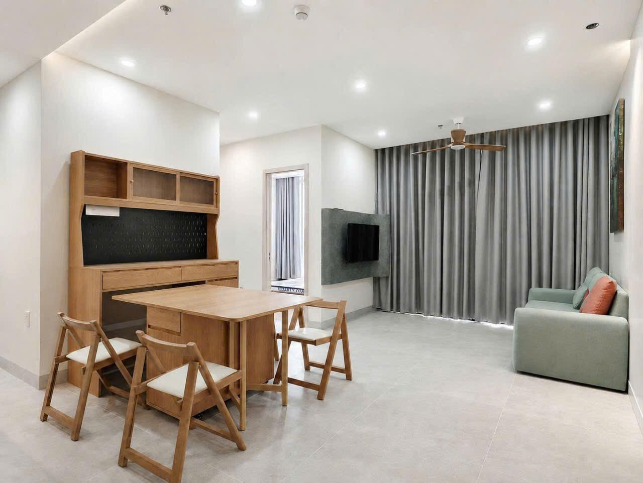 Luxury Corner 2-bedroom Apartment with City and Han River View for Rent at Panoma | High floor