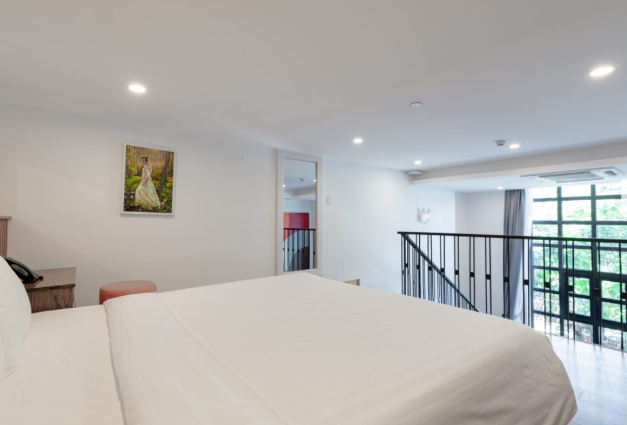 Căn hộ gác xép có không gian làm việc chung