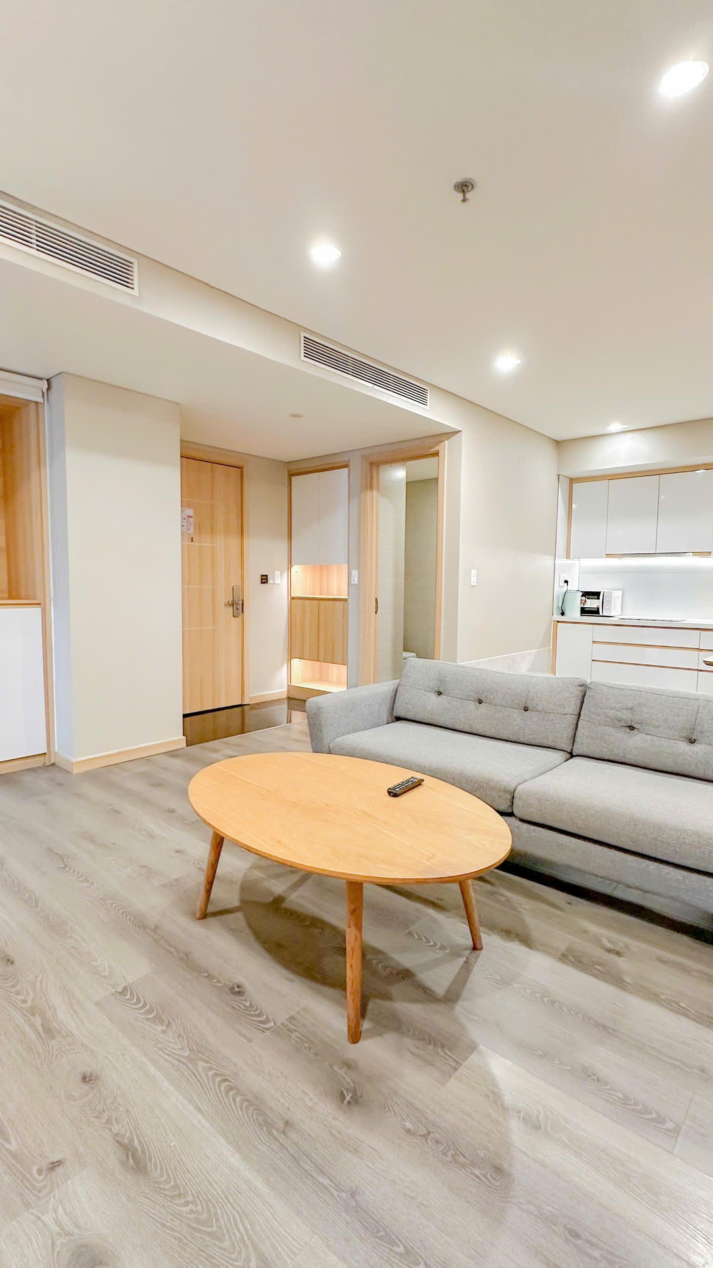Căn Hộ 1 Phòng Ngủ Rộng Rãi Cho Thuê Tại Fhome Zen Diamond Suites, Đà Nẵng | View Biển & Sông Hàn