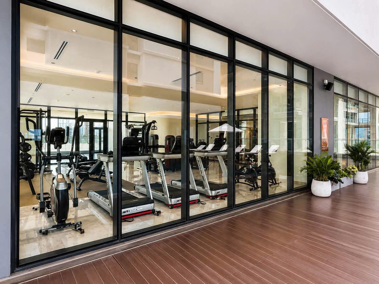 Căn hộ 2 phòng ngủ cao cấp gần biển | Times Square Da Nang - FUTA Residence | View thành phố