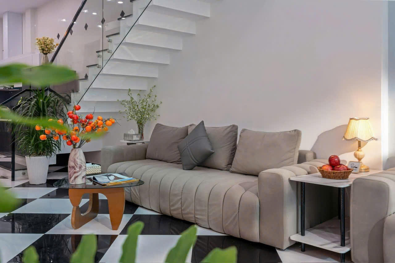 Nhà 5 Phòng Ngủ Cho Thuê Trên Đường Nguyễn Văn Thoại, Quận Ngũ Hành Sơn, Đà Nẵng