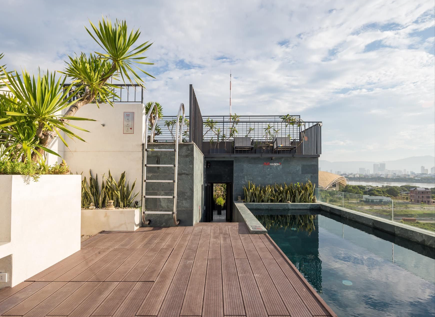 Căn hộ 1 phòng ngủ có bồn tắm gần Lotte Mart