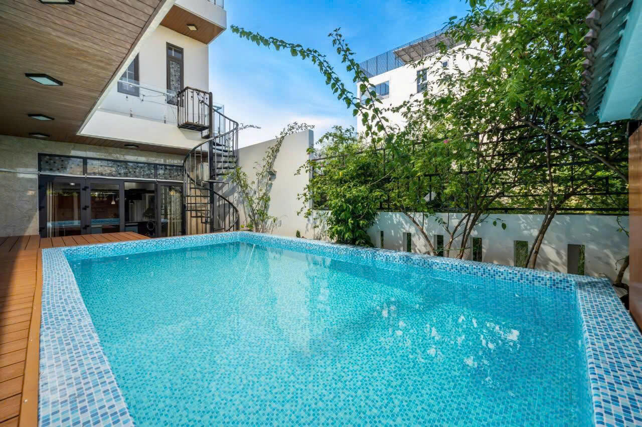 Cho thuê Villa cao cấp view sông tại Sơn Trà - Đà Nẵng 