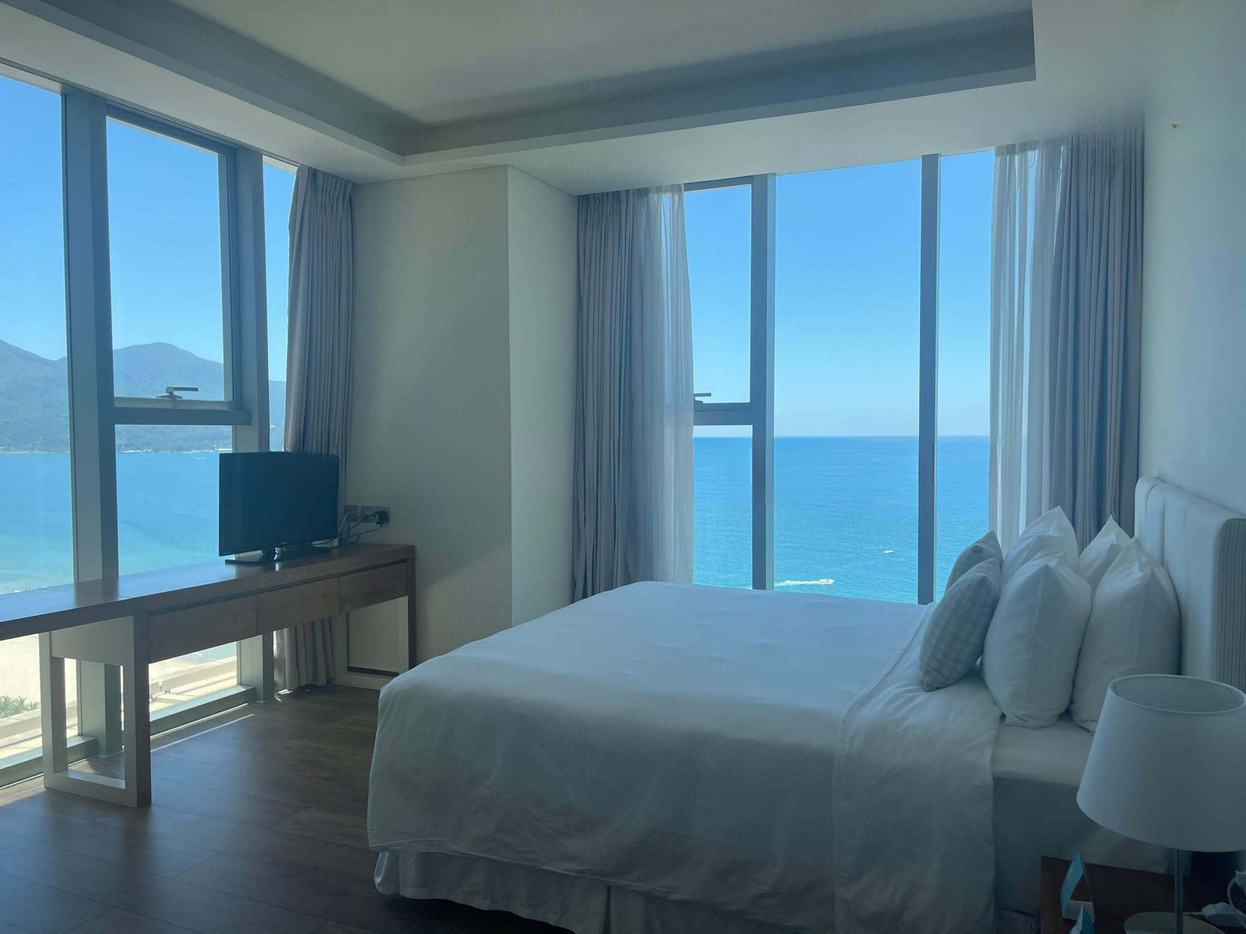 Cần bán căn hộ ALaCarte 2 phòng ngủ view biển Đà Nẵng.