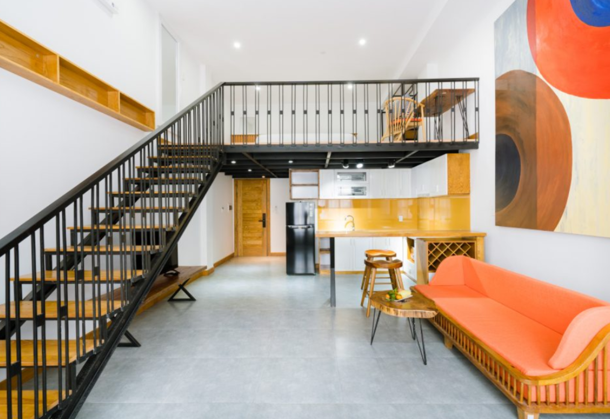 Căn hộ gác xép có không gian làm việc chung