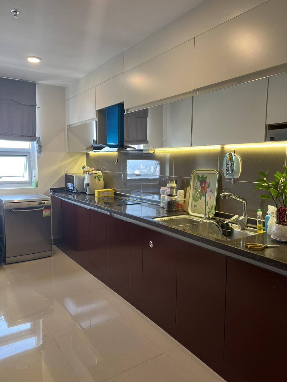 BÁN CĂN HỘ SANG TRỌNG, 2 PHÒNG NGỦ