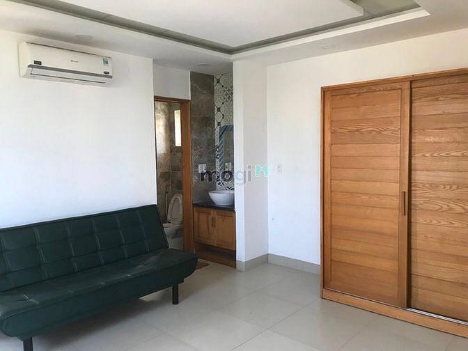 Cho thuê căn hộ 7 phòng ngủ gần bãi biển Sơn Thủy