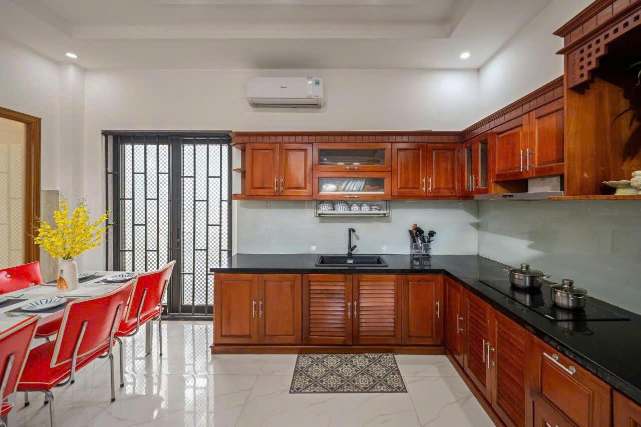 Cho thuê Villa cao cấp view sông tại Sơn Trà - Đà Nẵng 
