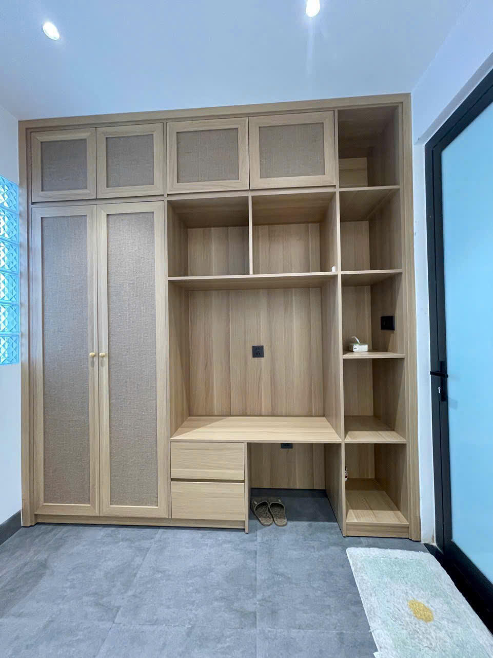 CHO THUÊ NHÀ 2 TẦNG - VỊ TRÍ ĐẸP KHU AN THƯỢNG, GẦN BIỂN 