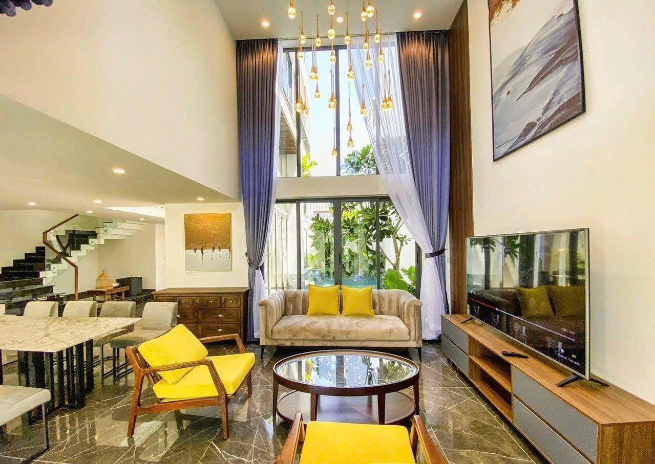 Luxury Villa - 5 phòng ngủ cho thuê ở Nam Việt Á , Đà Nẵng