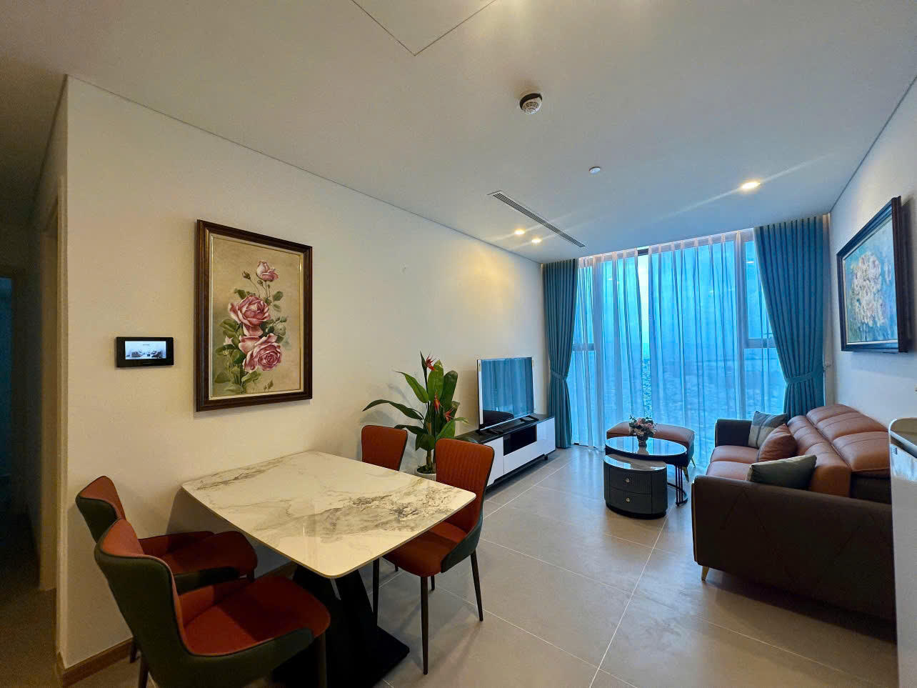 Cho thuê căn hộ cao cấp tại Sam Tower, 2 phòng ngủ