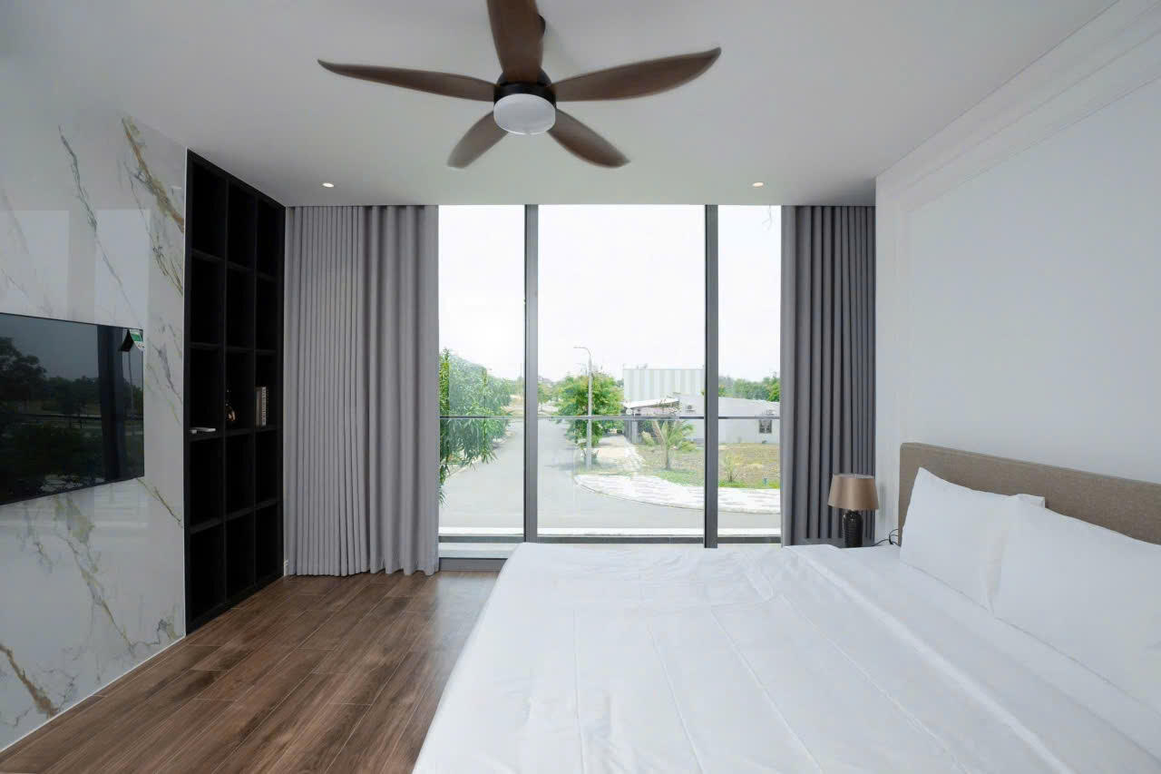 Regal Victoria - Một biệt thự rộng rãi và tiện nghi với nội thất đầy cảm hứng