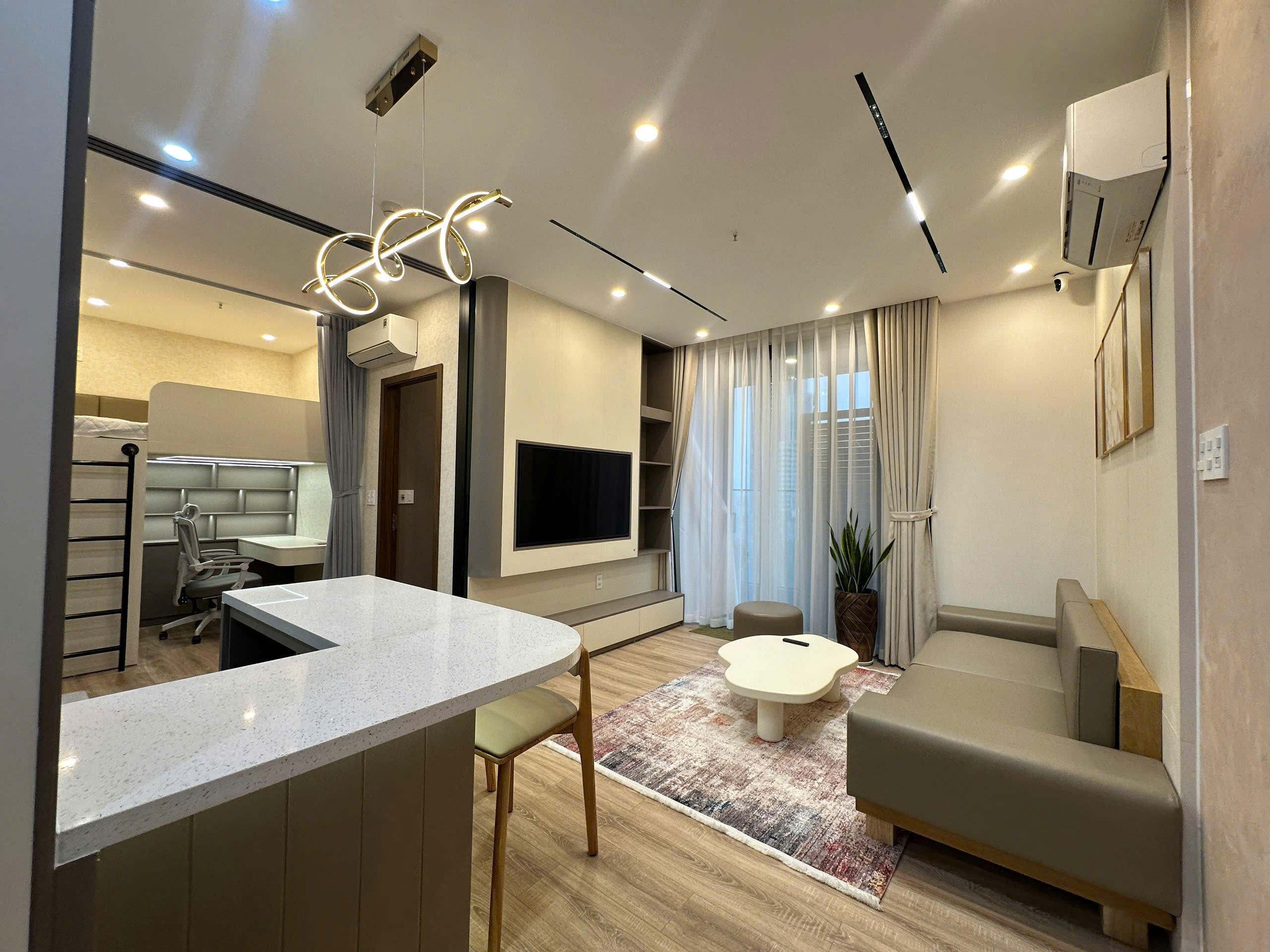 Cho thuê căn hộ cao cấp Panoma -1 phòng ngủ 