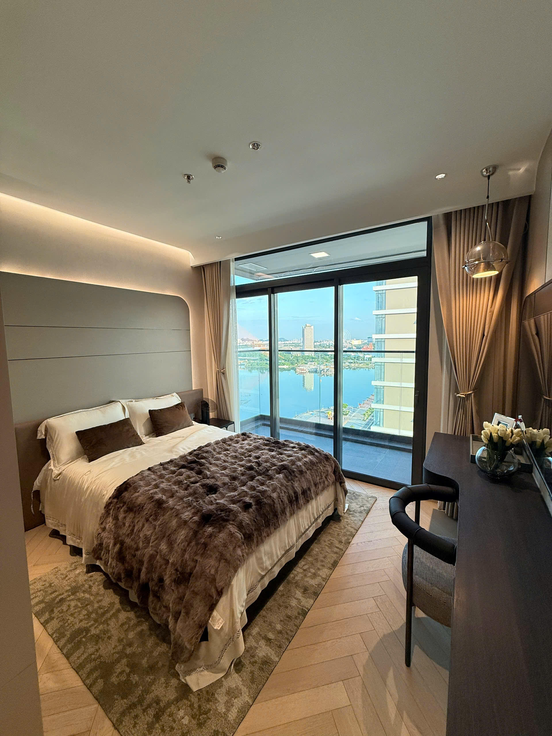 3 phòng ngủ cao cấp sang trọng cho thuê tại Filmore 